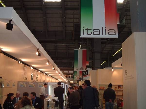 158 alimentaria 06 pavillon italia installazione