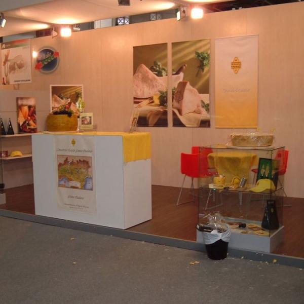 158 cagliari zambelli garage 2006 001